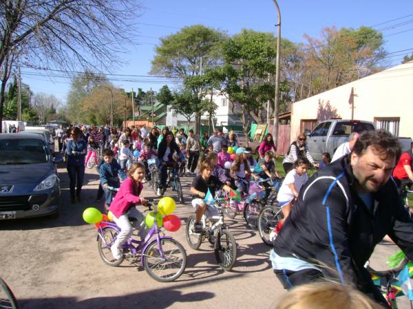 La Bicicleteada Patria unió a la familia del Miró